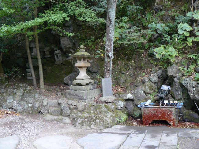 ���R�_�ЁE�萅��