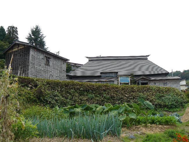 �R���ƏZ��E�S�i