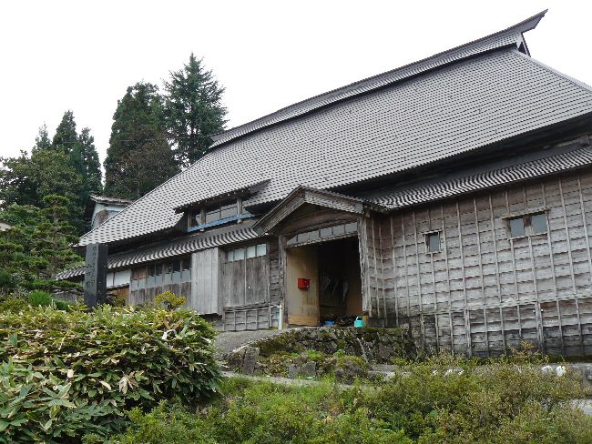 �R���ƏZ��