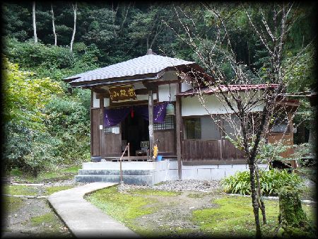 ���É@�Q�����猩���{������