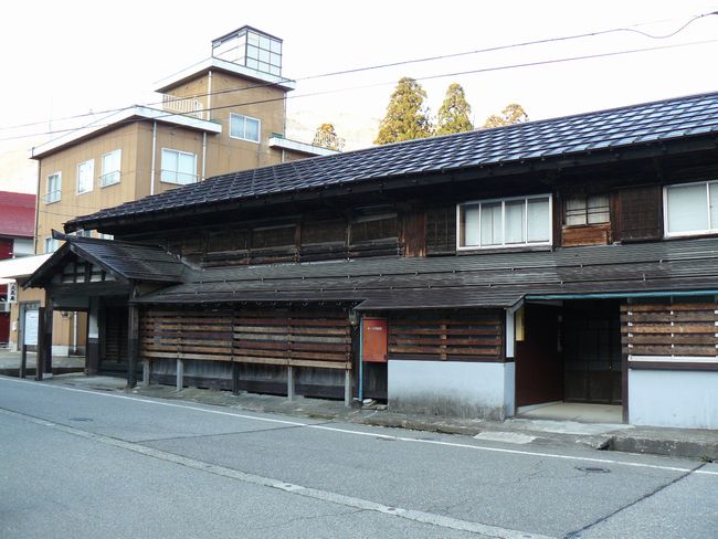 �O���X���F�O���h-�{�w