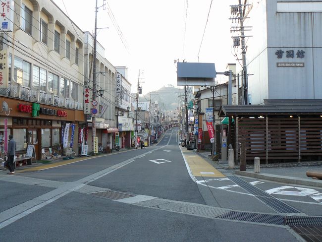 �O���X���F����h-������