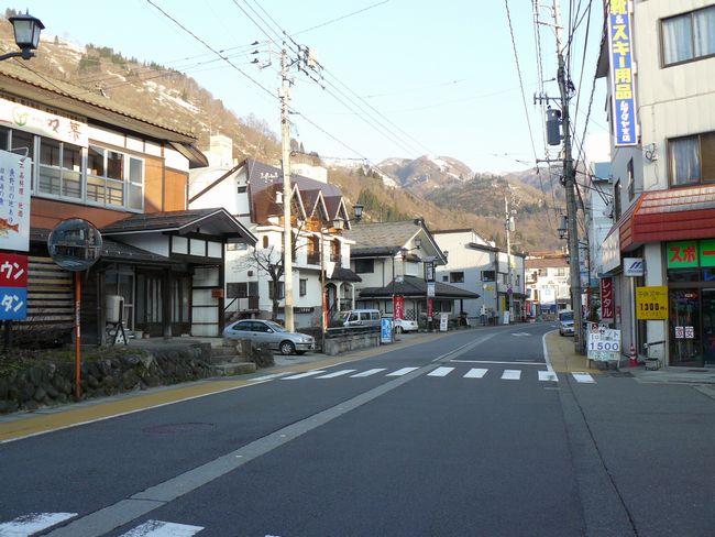 �O���X���F����h-������