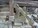 長瀬神社（宮寄上）拝殿前に安置されている石造狛犬（吽形像）