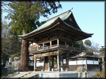 ��o���������ʂɐ݂���ꂽ�O��