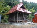 椿沢寺境内の歴史ある観音堂