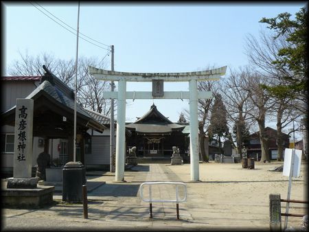 ���F���_�Ћ������ʂɐ݂���ꂽ�咹���ƐΑ��Ѝ��W