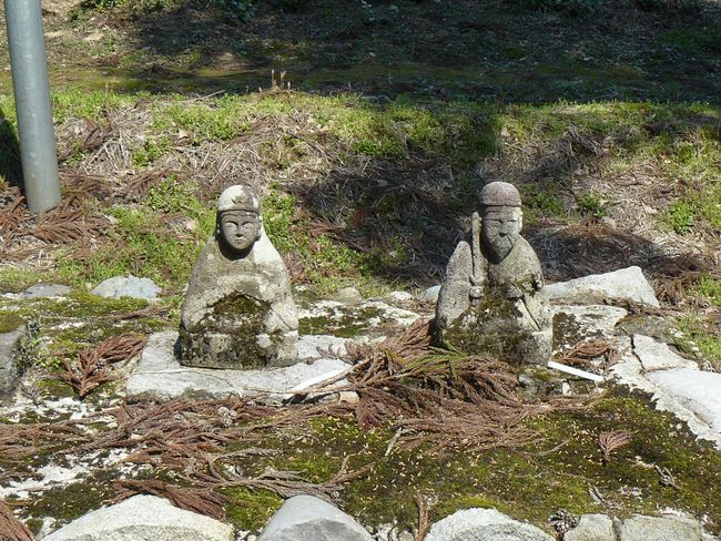 �F�s�{�_��