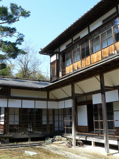 �V���s�E������ƏZ��