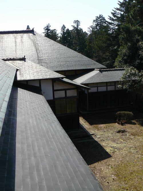 �V���s�E������ƏZ��