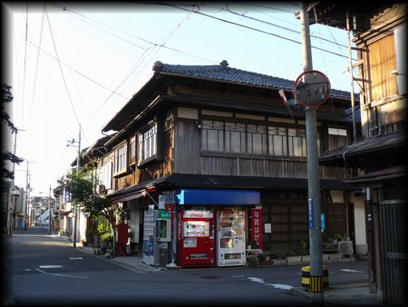 ���쏤�X�̑S�i���B�e�����摜