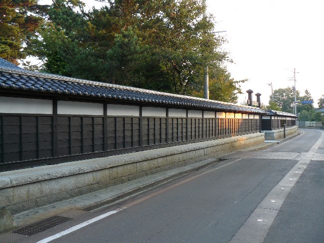 �s���ƏZ��