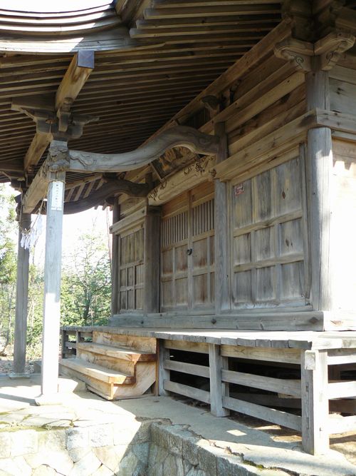 �V���c�s�E�Îl���_��