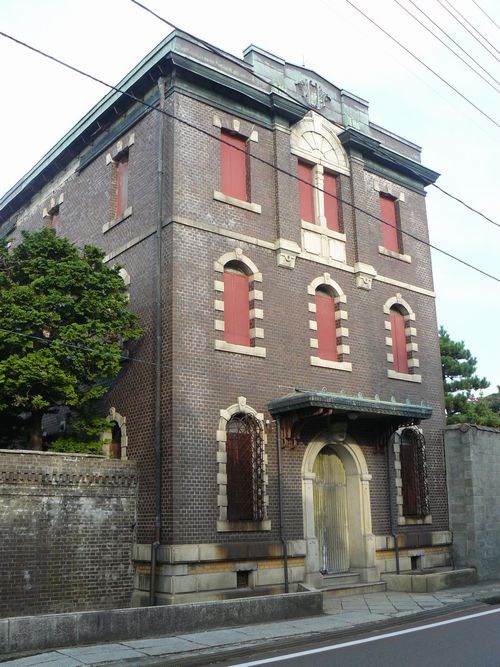 ���s�E���ѓ�